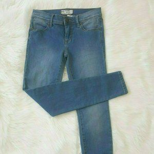 FREE PEOPLE  Women's Skinny Stretchy Jeans